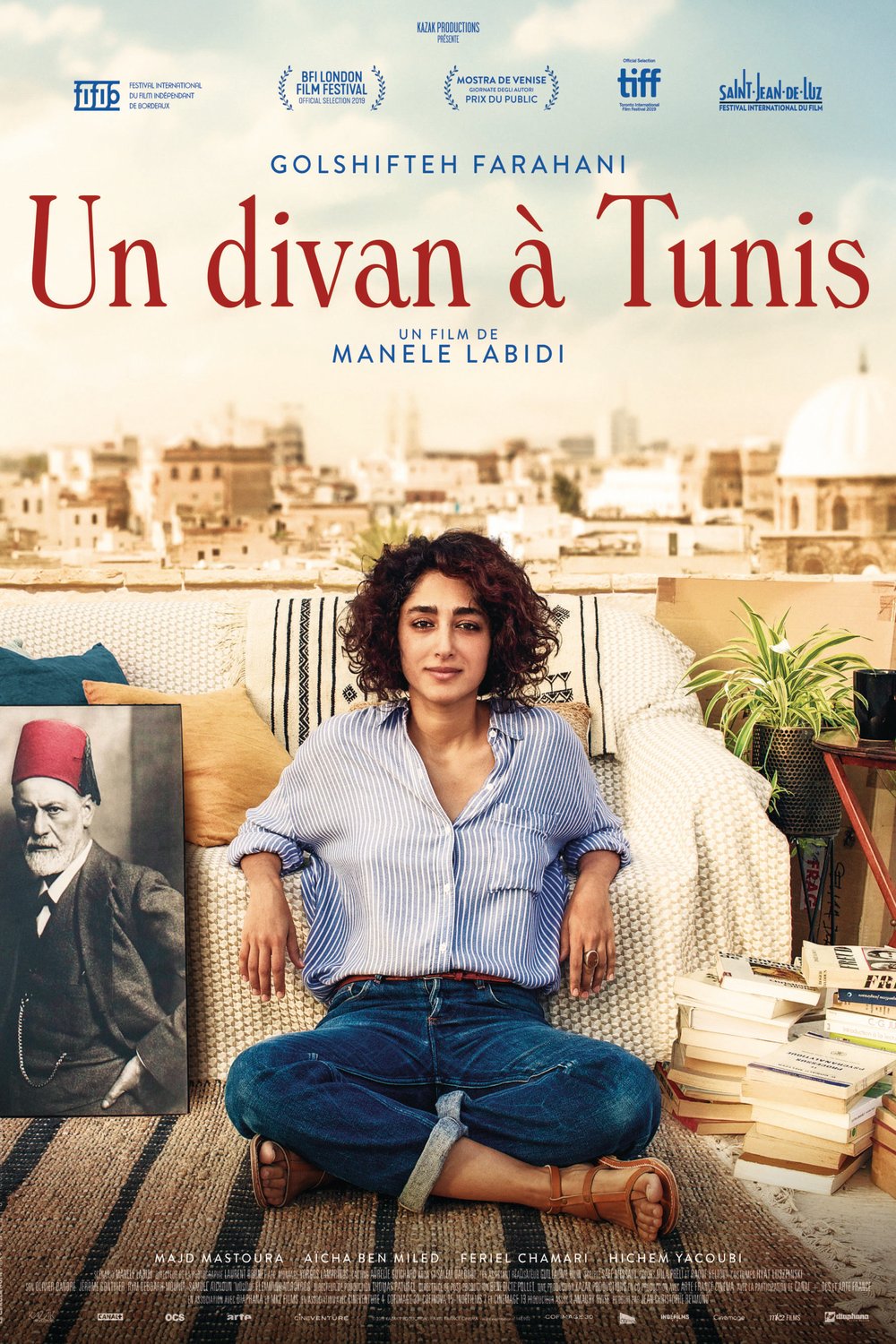 L'affiche du film Un divan à Tunis