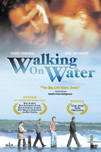 L'affiche du film Walking on Water
