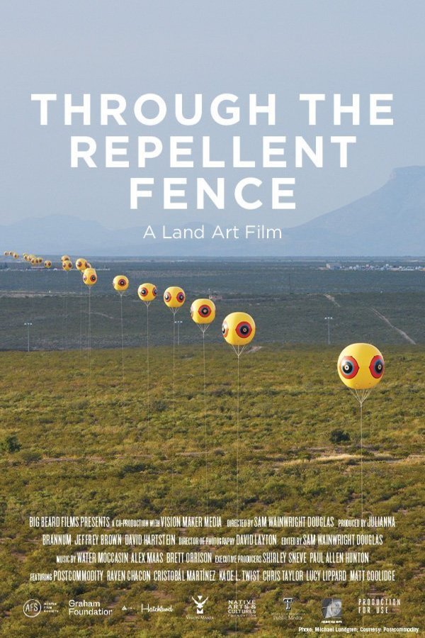 L'affiche du film Through the Repellent Fence