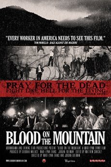 L'affiche du film Blood on the Mountain