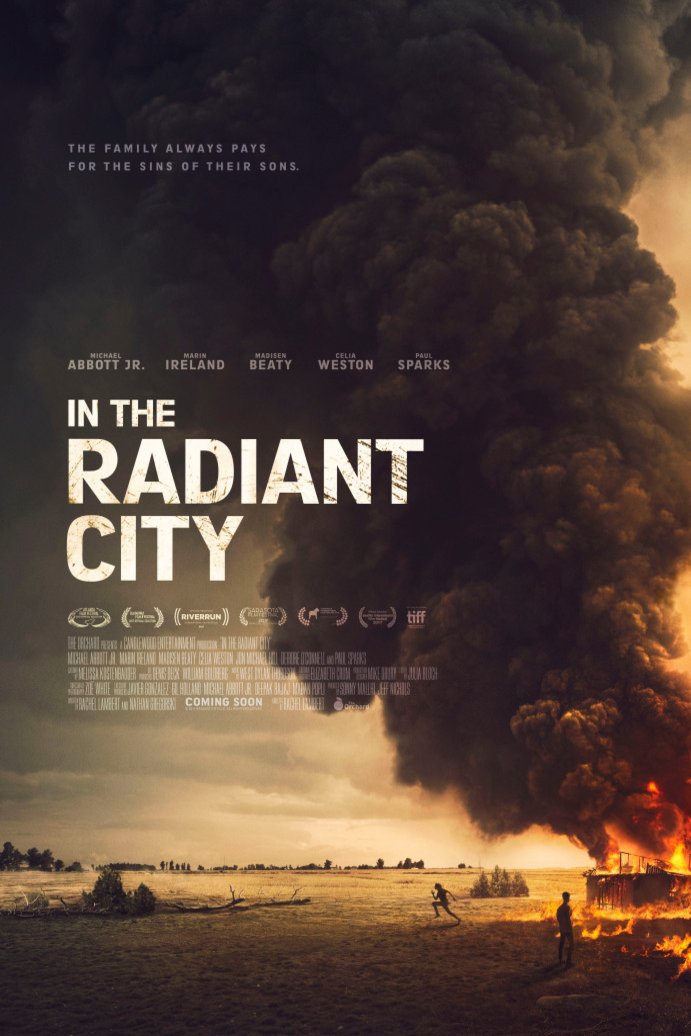 L'affiche du film In the Radiant City