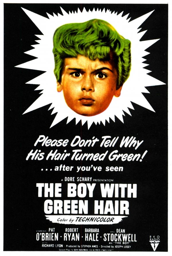 L'affiche du film Le Garçon aux cheveux verts