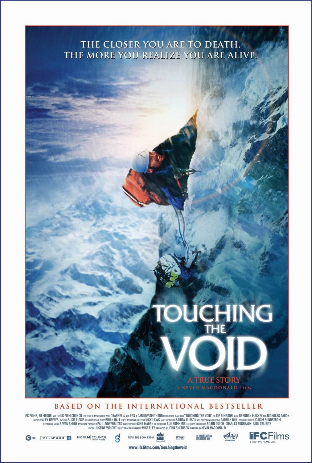 L'affiche du film Touching the Void