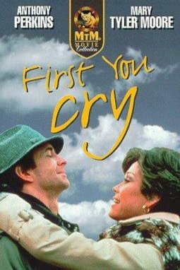 L'affiche du film First, You Cry